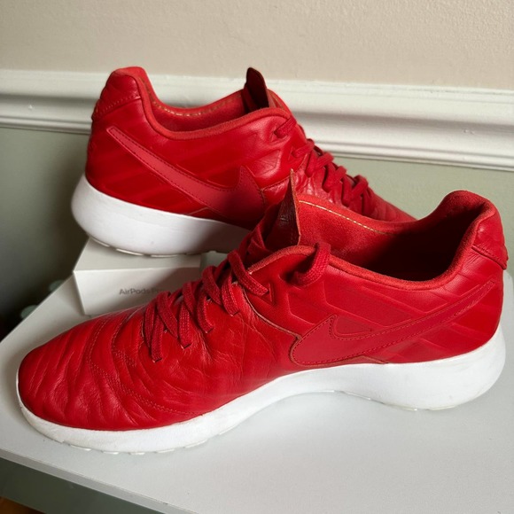 NIKE ROSHE TIEMPO VI QS UNIVERSITY RED/ UNIVERSITY RED-METALLIC GOLD SIZE 13 main image 7